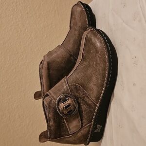 Alegria Ankle Bootie